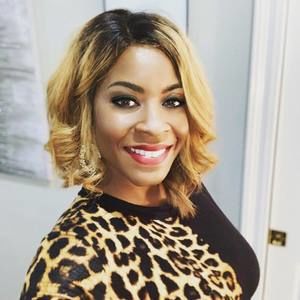 Meet your Posher, Tara